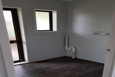 Photo of property in 20 Thistledew Place, Bayview, Auckland, 0629