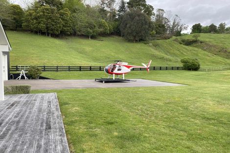 Photo of property in 28 Te Moenga Park, Acacia Bay, Taupo, 3330