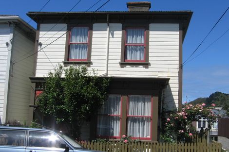 Photo of property in 5a Howard Street, Mount Cook, Wellington, 6021