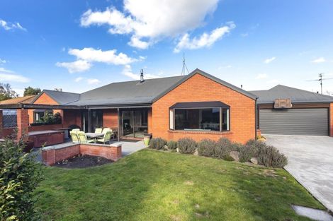 Photo of property in 15 Stanton Place, Woodend, 7610