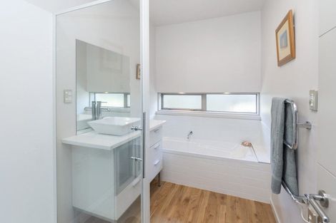 Photo of property in 12 Bernice Crescent, Yaldhurst, Christchurch, 8042