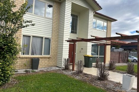 Photo of property in 40 Kestev Drive, Flat Bush, Auckland, 2016