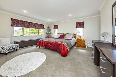 Photo of property in 116 Cyril French Drive, Flat Bush, Auckland, 2016