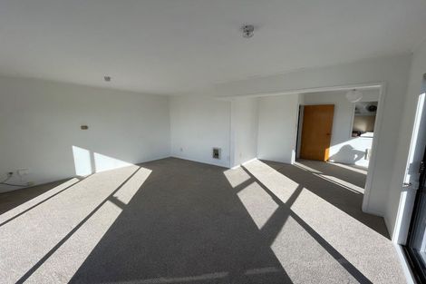 Photo of property in 11a Orewa Heights Crescent, Orewa, 0931