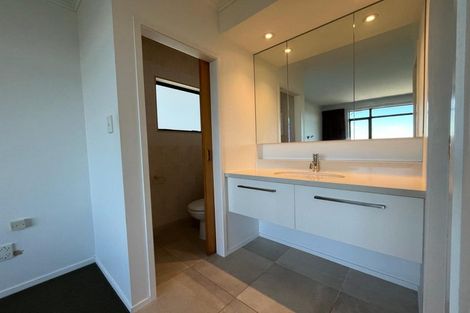 Photo of property in 69 Aberdeen Road, Castor Bay, Auckland, 0620