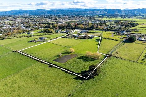 Photo of property in 3236 State Highway 2, Clareville, Carterton, 5713