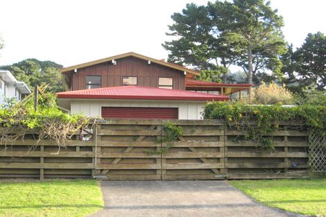 Photo of property in 147 Patuwai Drive, Whangamata, 3620