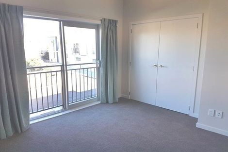 Photo of property in 32u2 Dr Taylor Terrace, Johnsonville, Wellington, 6037