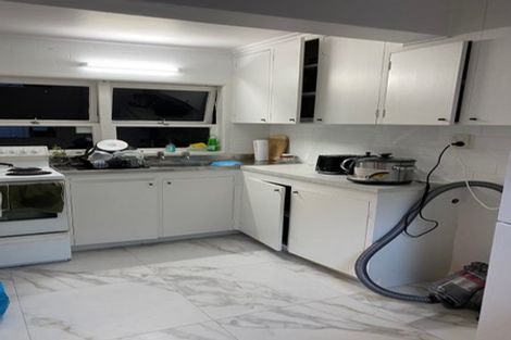 Photo of property in 60-62 Exmouth Road, Northcote, Auckland, 0627