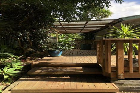 Photo of property in 23 Imperial Place, Henderson, Auckland, 0612