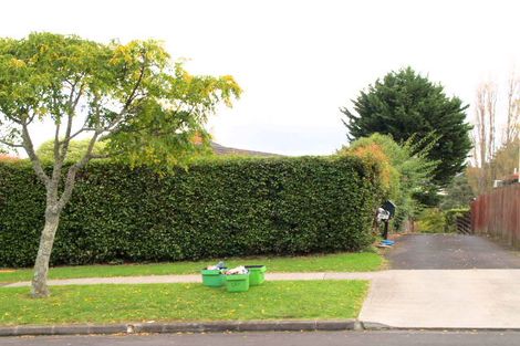 Photo of property in 1/49a Howe Street, Howick, Auckland, 2014