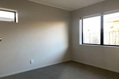 Photo of property in 2/92 Nile Road, Milford, Auckland, 0620
