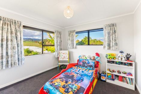 Photo of property in 28 Brandon Street, Otaki, 5512