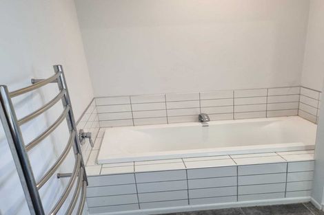 Photo of property in 28 Crossley Street, Katikati, 3129