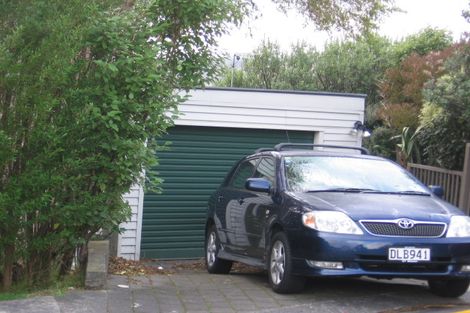 Photo of property in 5 Jarvie Grove, Churton Park, Wellington, 6037
