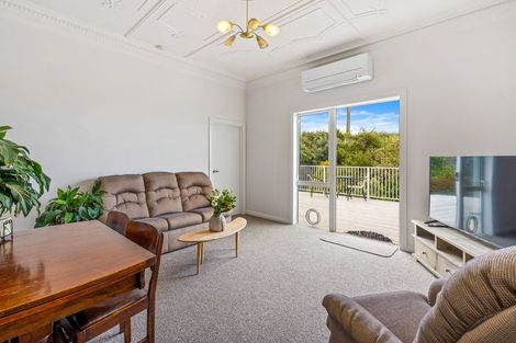 Photo of property in 10 Earls Road, Saint Clair, Dunedin, 9012