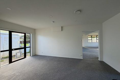 Photo of property in 12 Russell Street, Westport, 7825