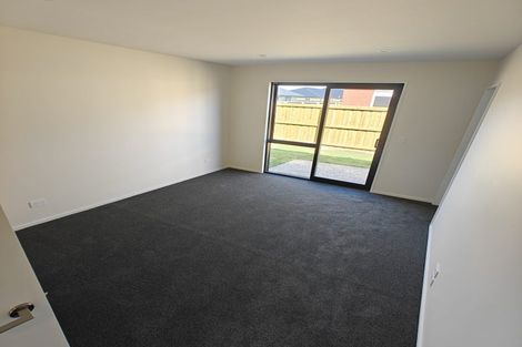 Photo of property in 10 Fernbird Road, Rolleston, 7678