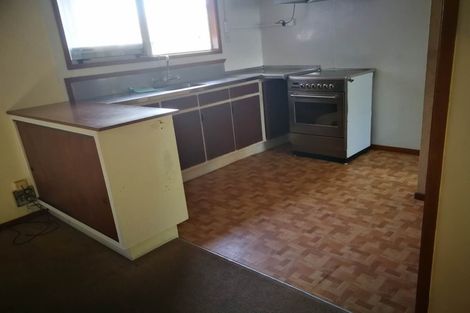 Photo of property in 42 Fruitvale Road, New Lynn, Auckland, 0600