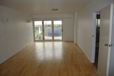 Photo of property in 201u2 Derwent Street, Island Bay, Wellington, 6023