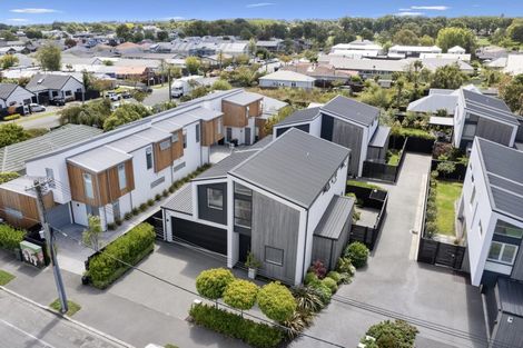 Photo of property in 1/177 Edgeware Road, Edgeware, Christchurch, 8013