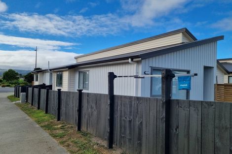 Photo of property in 27a Tributary Parade, Karaka, Papakura, 2113
