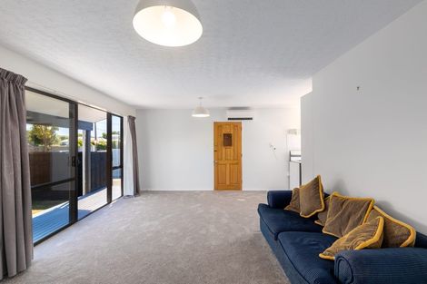 Photo of property in 25 Sandra Street, South New Brighton, Christchurch, 8062