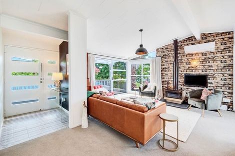 Photo of property in 6 Tyne Road, Forrest Hill, Auckland, 0620