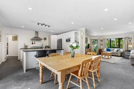 Photo of property in 15 Kokako Place, Horahora, Whangarei, 0110