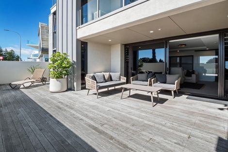 Photo of property in 2/48 Marine Parade, Mount Maunganui, 3116