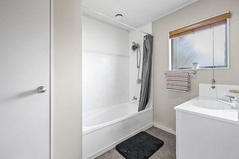 Photo of property in 22a Alidade Place, Massey, Auckland, 0614