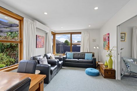 Photo of property in 11 Croziers Road, St Albans, Christchurch, 8052