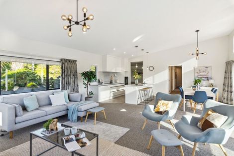 Photo of property in 12 Takahe Drive, Paraparaumu Beach, Paraparaumu, 5032