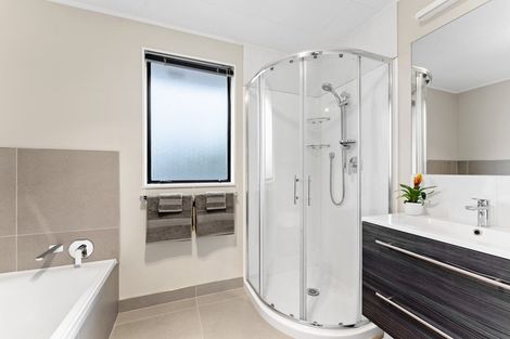 Photo of property in 23 Peppertree Glade, Kelvin Grove, Palmerston North, 4414