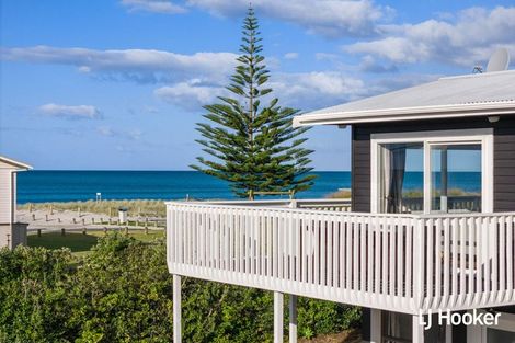 Photo of property in 287 Seaforth Road, Waihi Beach, 3611