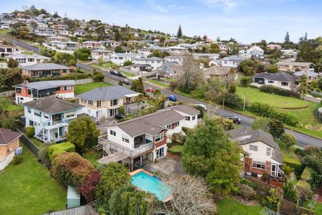 Photo of property in 4 Anzac Road, Pukekohe, 2120