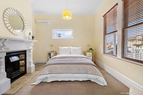 Photo of property in 38 Todman Street, Brooklyn, Wellington, 6021