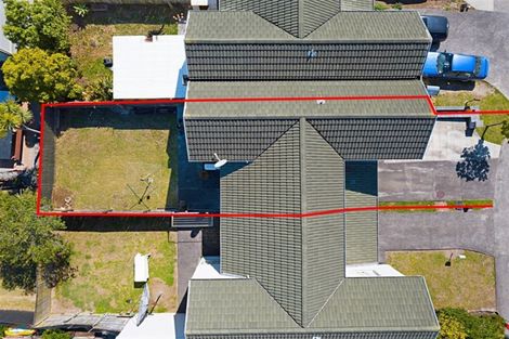 Photo of property in 21 Stephen Avenue, Henderson, Auckland, 0610