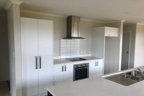 Photo of property in 17 Olivia Road, Pukekohe, 2120