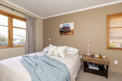 Photo of property in 5 Eatwell Avenue, Paraparaumu Beach, Paraparaumu, 5032