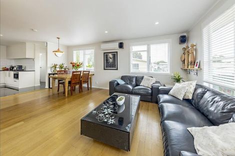 Photo of property in 3 Gifford Road, Papatoetoe, Auckland, 2025