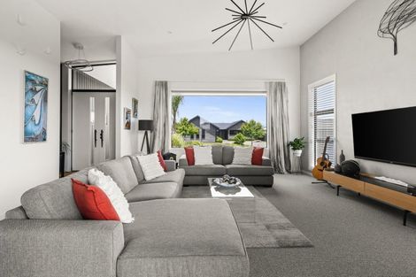 Photo of property in 7 Rich Rise, Havelock North, 4130