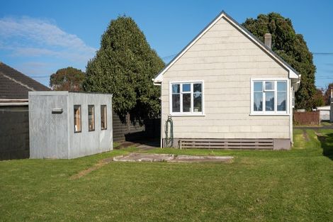Photo of property in 16 Manchester Street, Patea, 4520