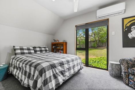 Photo of property in 7 Attwood Road, Paremoremo, Auckland, 0632