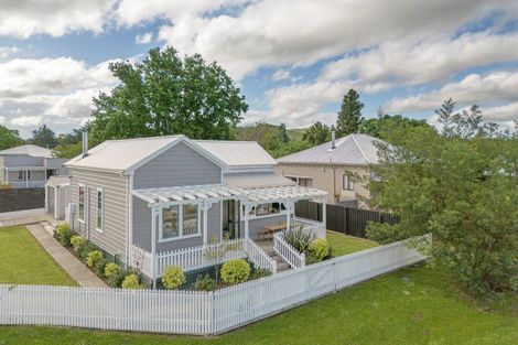 Photo of property in 5 Knorp Street, Otane, 4202