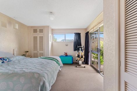Photo of property in 4 Huia Street, Waikawa, Picton, 7220