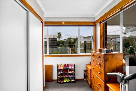 Photo of property in 24 Victoria Road, Stratford, 4391