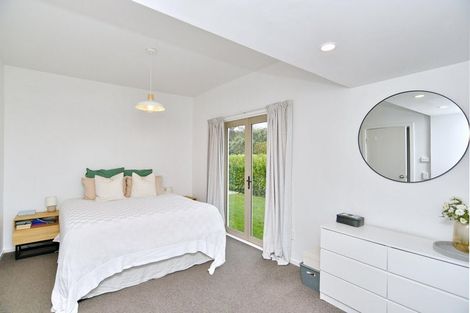 Photo of property in 25 Mackworth Street, Woolston, Christchurch, 8062