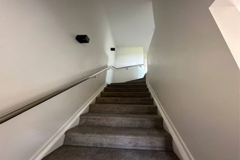 Photo of property in 19/9 Schnapper Rock Road, Greenhithe, Auckland, 0632