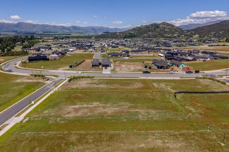 Photo of property in 3 Lauderdale Lane, Wanaka, 9305